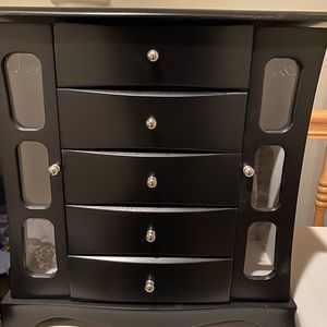 Jewelry box black